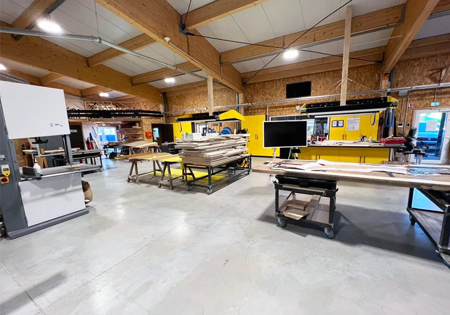 atelier equipe Atelier de l'entreprise familiale ErhartetFils