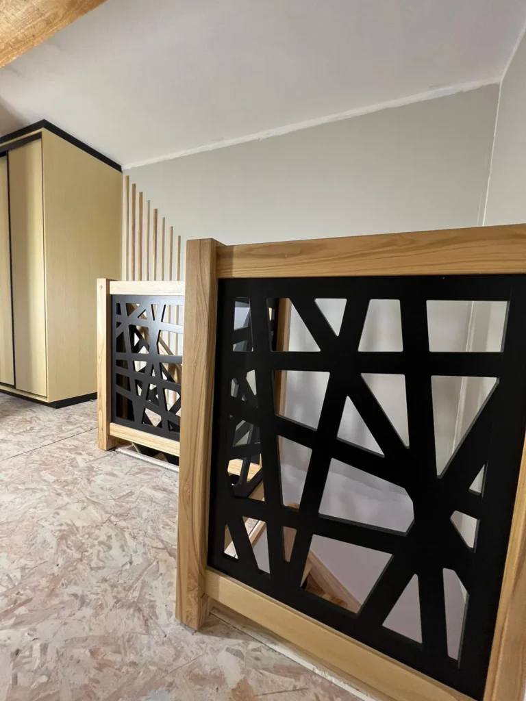 e684e75c-1957-4485-80f7-48fbbb1e6730 copie